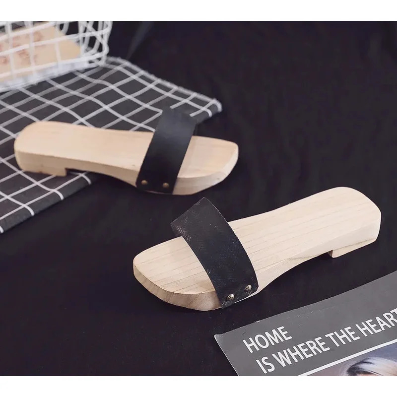 เจมม่า ลิ่ง อนิเมะญี่ปุ่น ชาแม - Geta Wooden Sandal บทวิจารณ์และราคา
