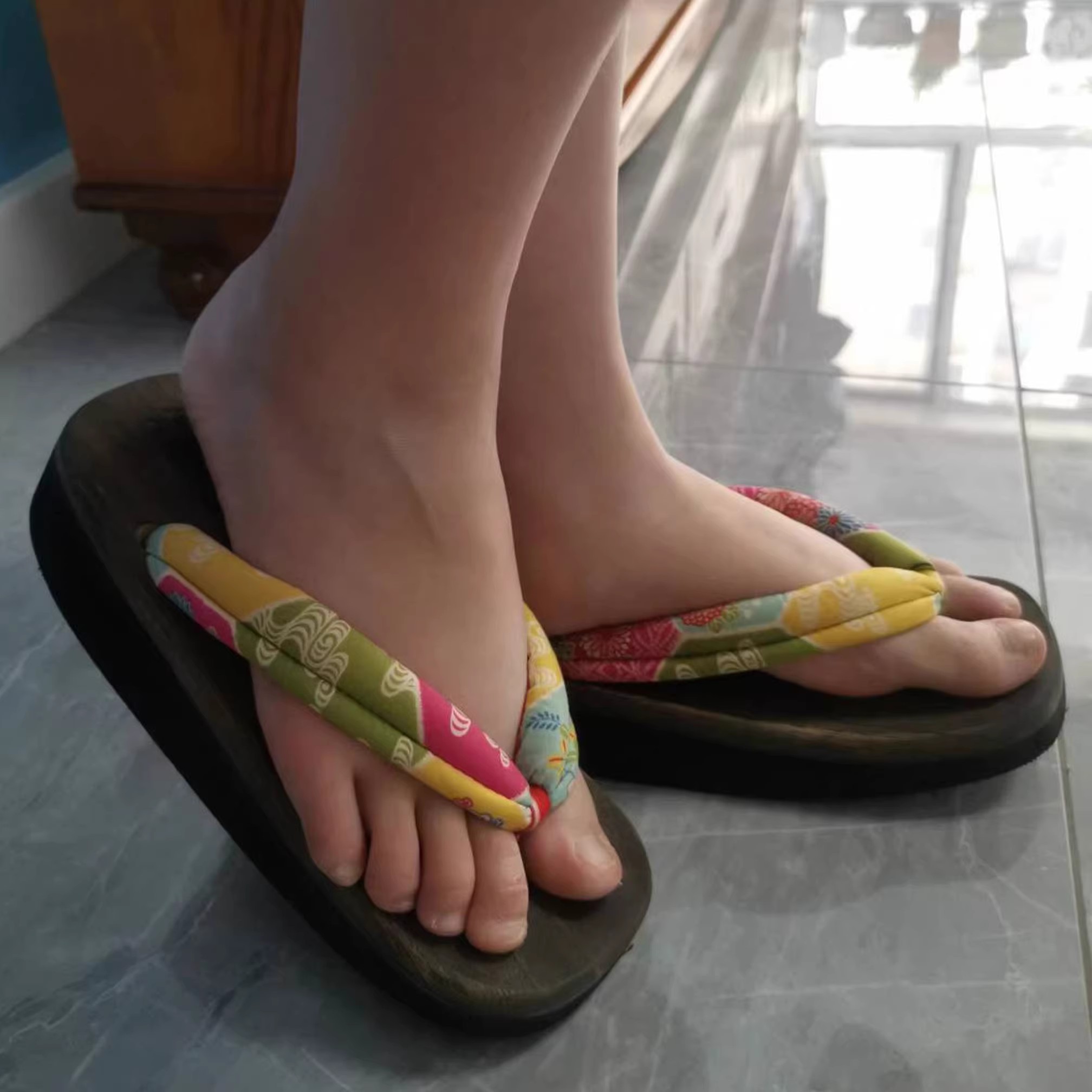 รองเท้าคอสเพลย์ผู้หญิง ส้นกลาง - Geta Wooden Sandal บทวิจารณ์และราคา